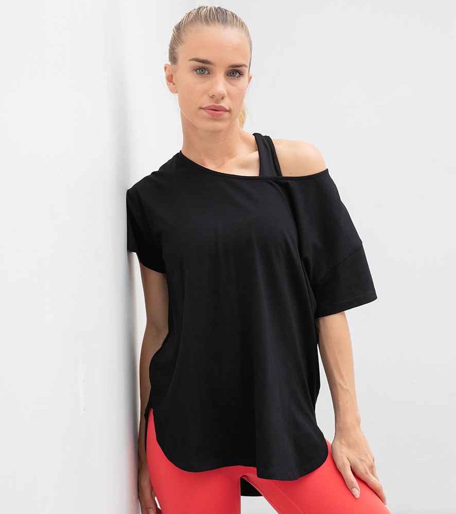 Tombo Scoop Neck T-Shirt