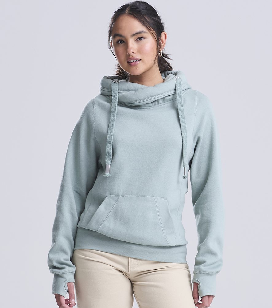 Hoodies & Sweatshirts